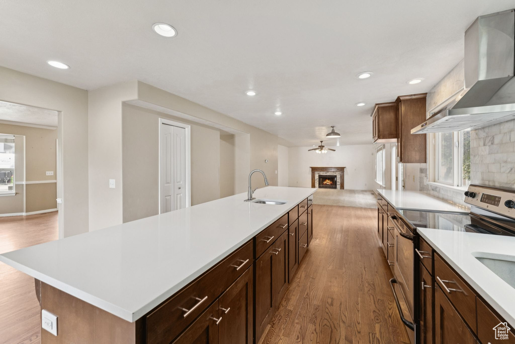 8186 S GRAMBLING WAY Sandy, UT 84094