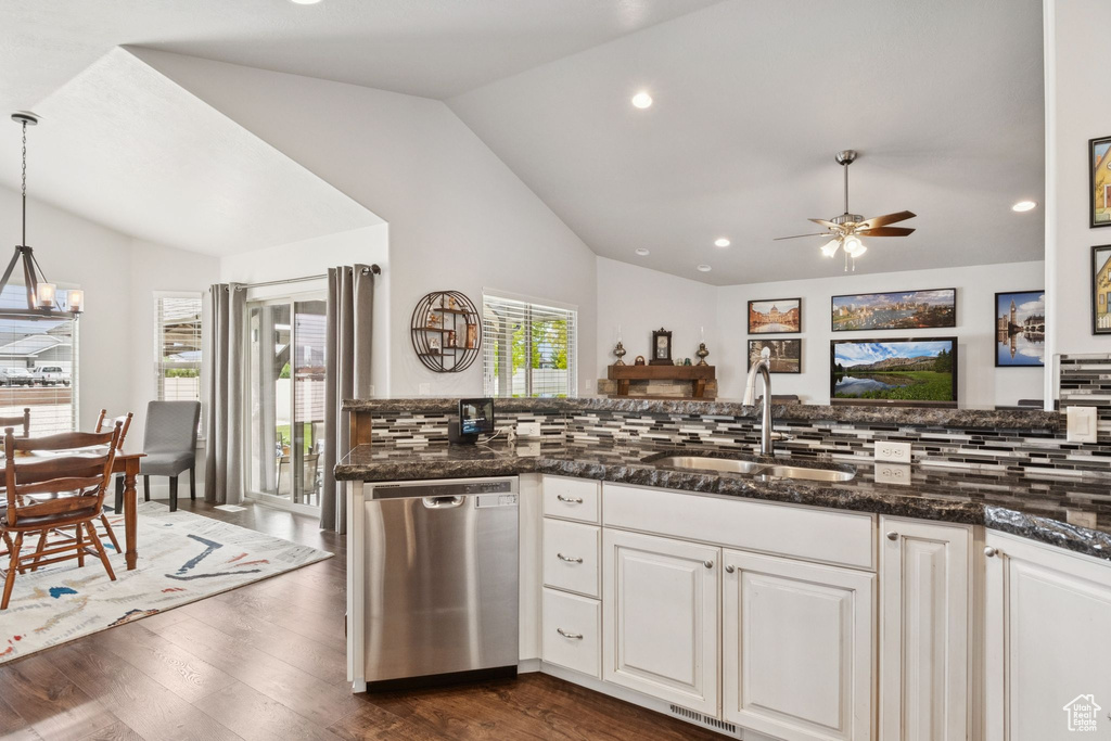 393 S ROADSTER LN Grantsville, UT 84029