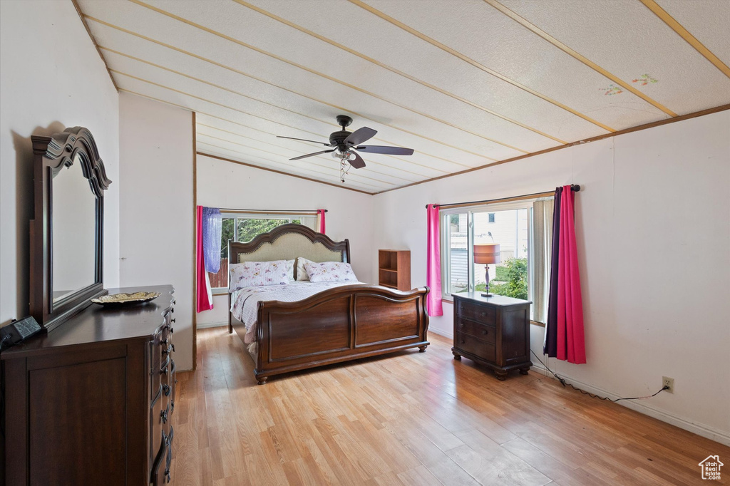 Photo 6 for MLS #2100444 at 259 Lionel St #373