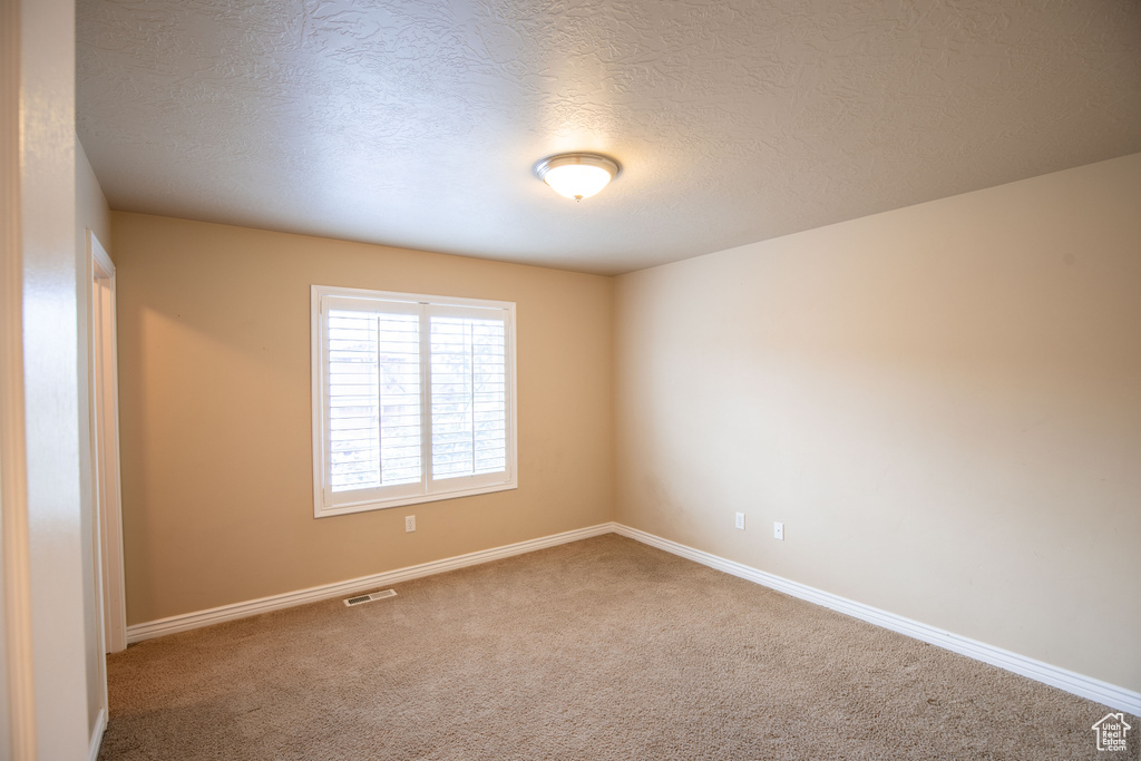 101 W 3240 N Lehi, UT 84043
