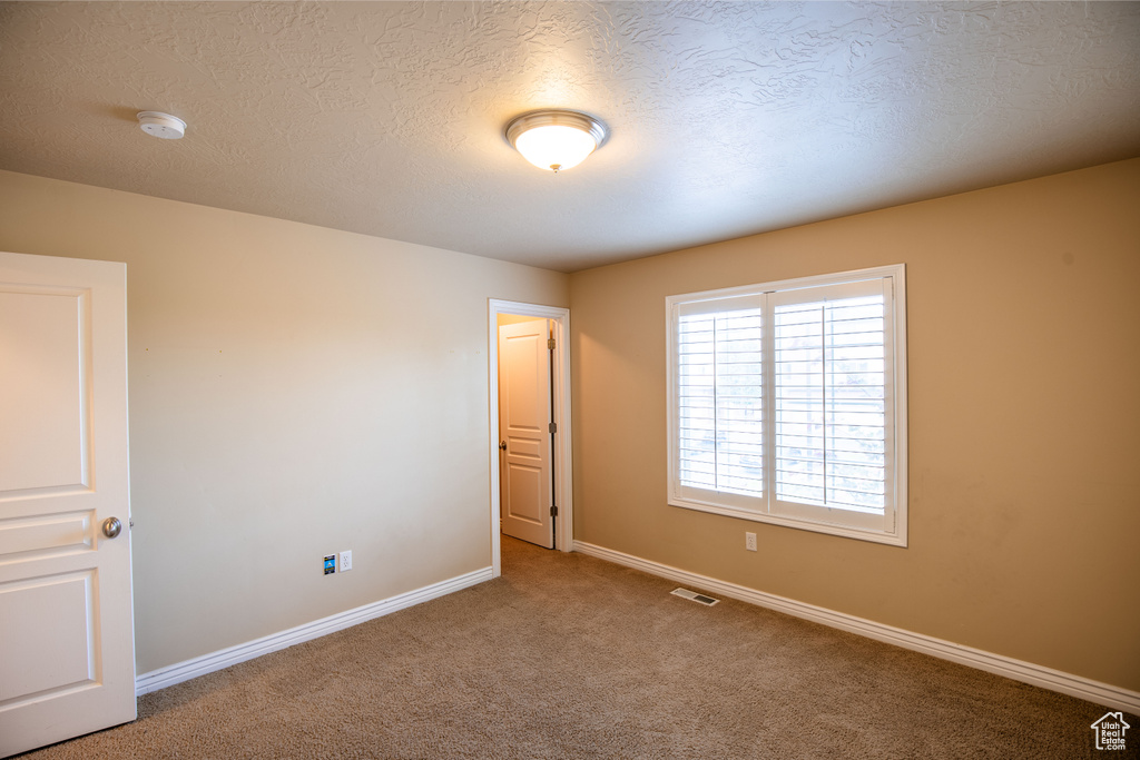 101 W 3240 N Lehi, UT 84043