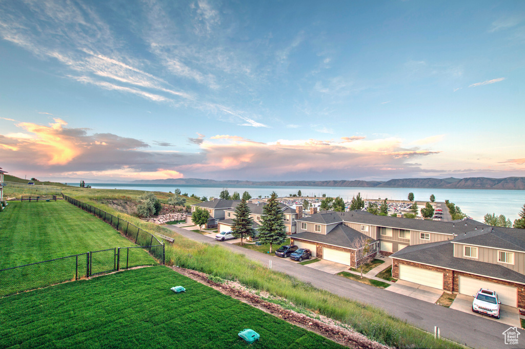 951 N HARBOR VILLAGE DR #201 Garden City, UT 84028