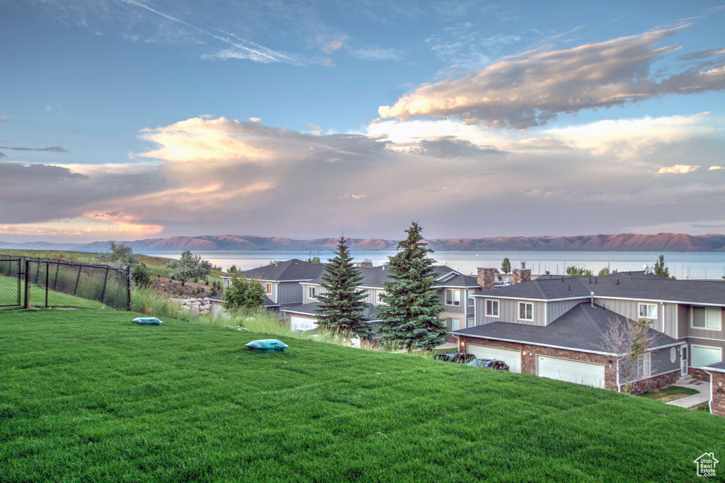 951 N HARBOR VILLAGE DR #201 Garden City, UT 84028