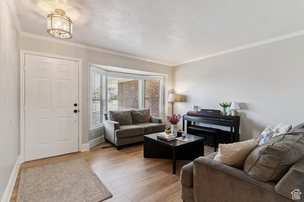1544 E GREEN RD Fruit Heights, UT 84037