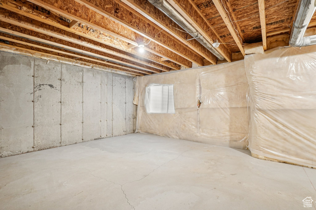 15129 S REINS WAY Bluffdale, UT 84065