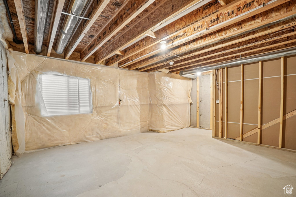 15129 S REINS WAY Bluffdale, UT 84065