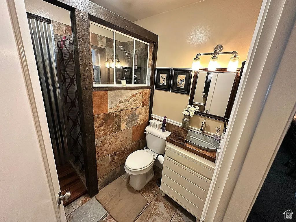 287 S 100 E Spring City, UT 84662
