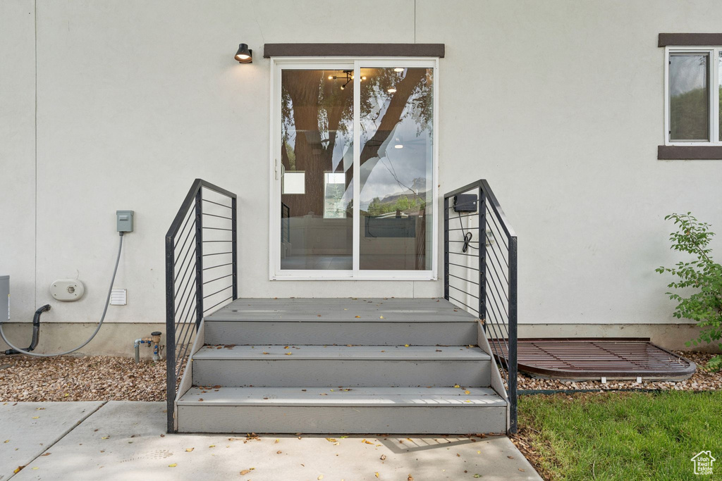 Photo 2 for MLS #2100493 at 2624 S 8550 West