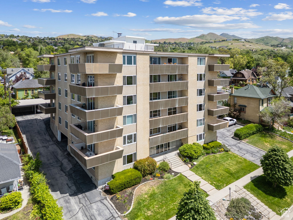 521 E 5TH AVE #206 Salt Lake City, UT 84103