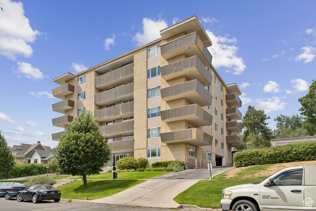 521 E 5TH AVE #206 Salt Lake City, UT 84103
