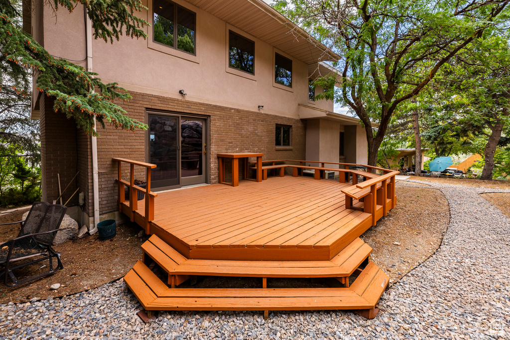 807 E NORTHCLIFFE DR Salt Lake City, UT 84103