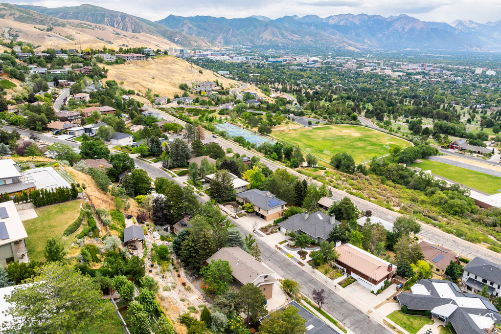 807 E NORTHCLIFFE DR Salt Lake City, UT 84103