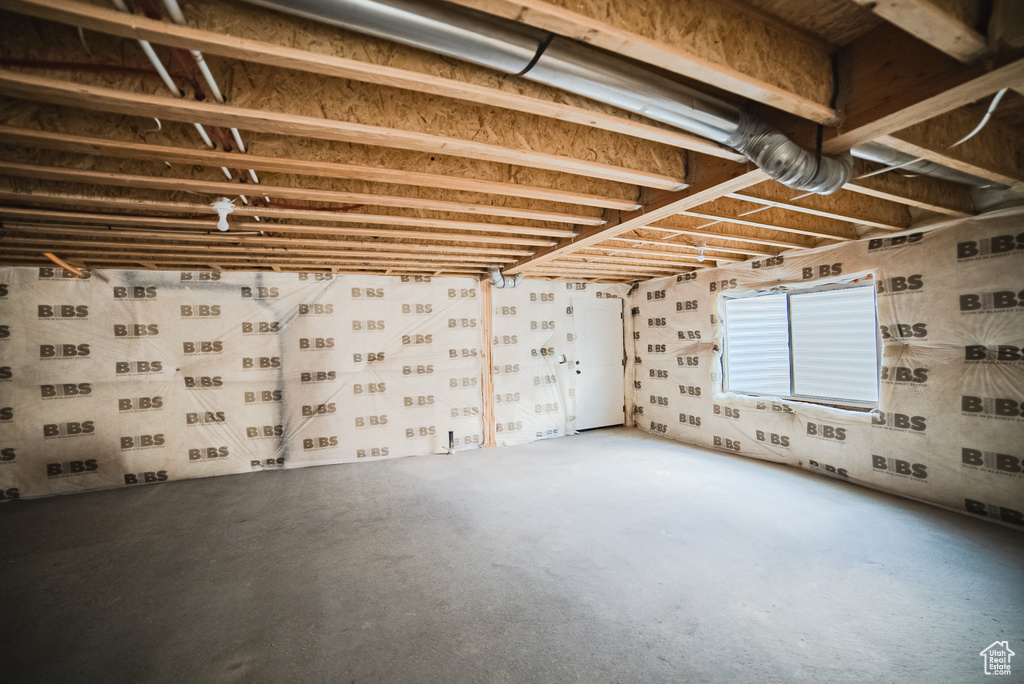 127 E CRANER PEAK DR Eagle Mountain, UT 84005