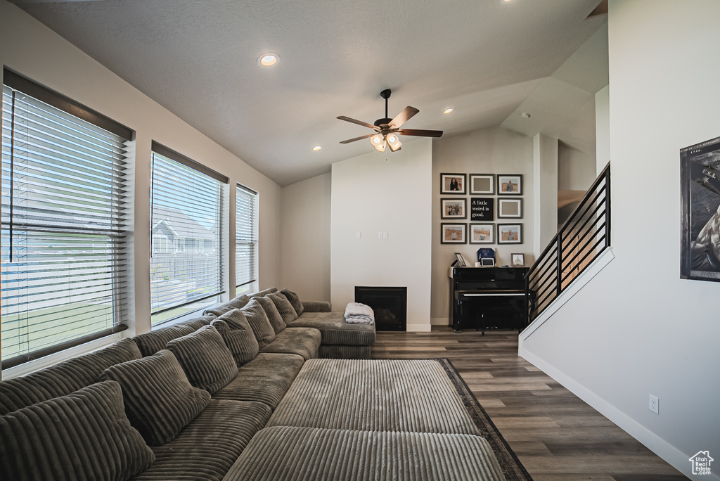 127 E CRANER PEAK DR Eagle Mountain, UT 84005