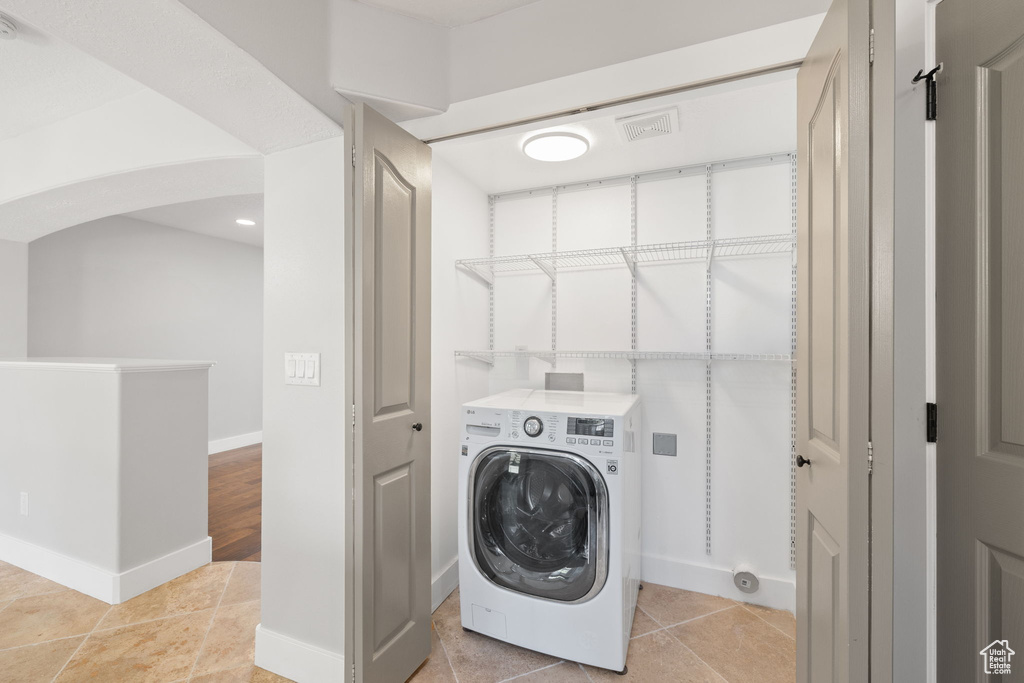 1347 S 1220 W Orem, UT 84058