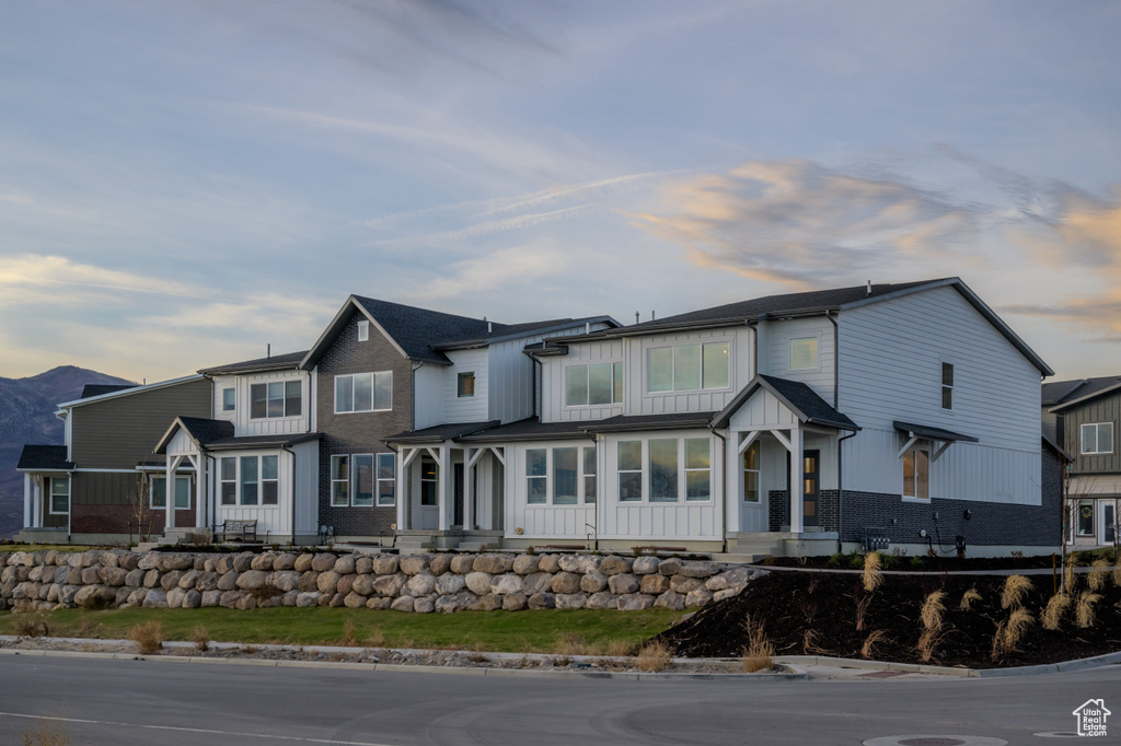 2211 N CANAL VIEW LN Heber City, UT 84032