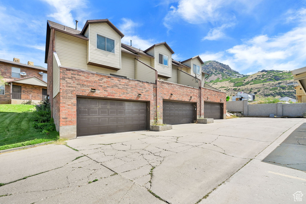 1696 E 1470 S #14A Ogden, UT 84404