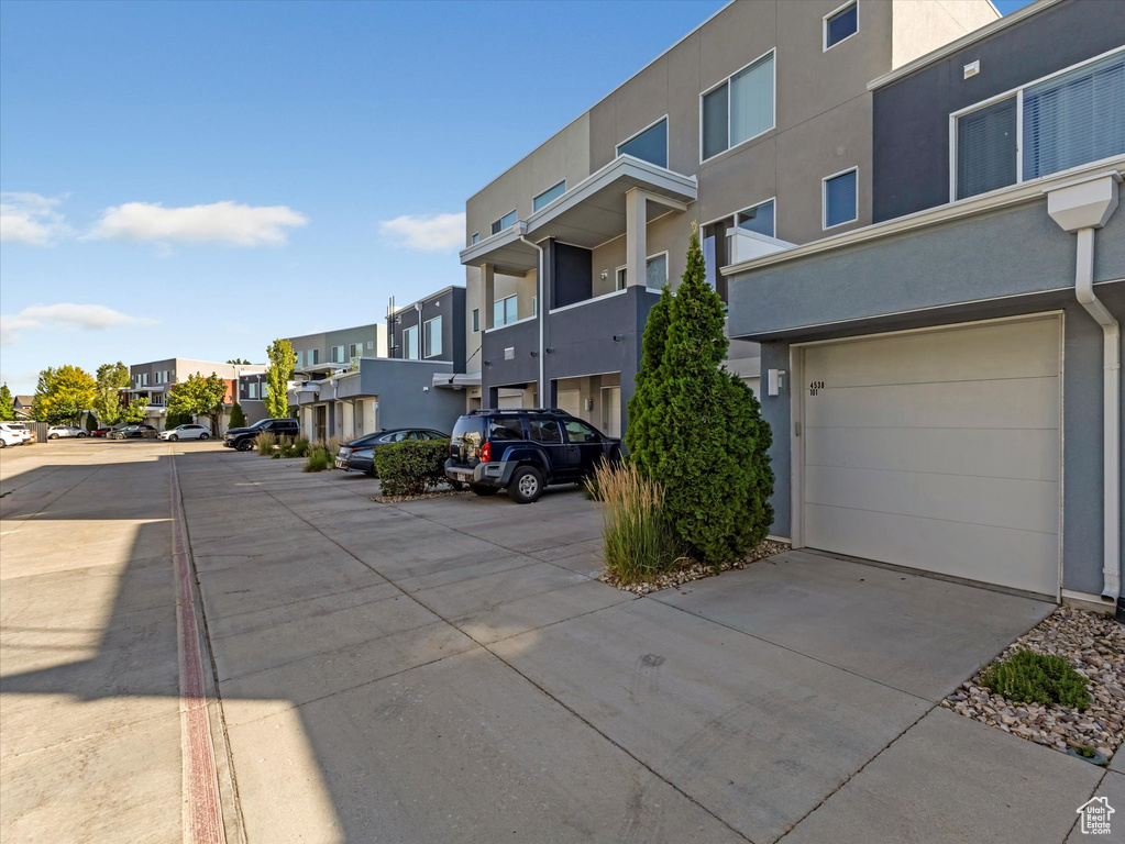 4538 W SOUTH JORDAN PKWY #101 South Jordan, UT 84009