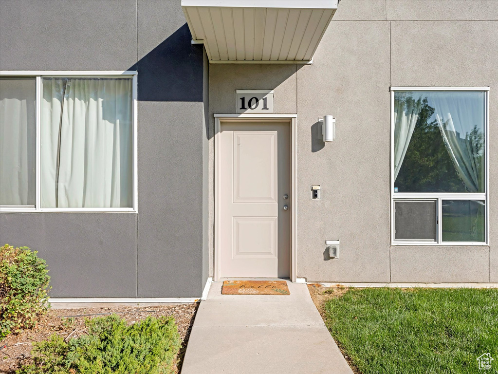 4538 W SOUTH JORDAN PKWY #101 South Jordan, UT 84009
