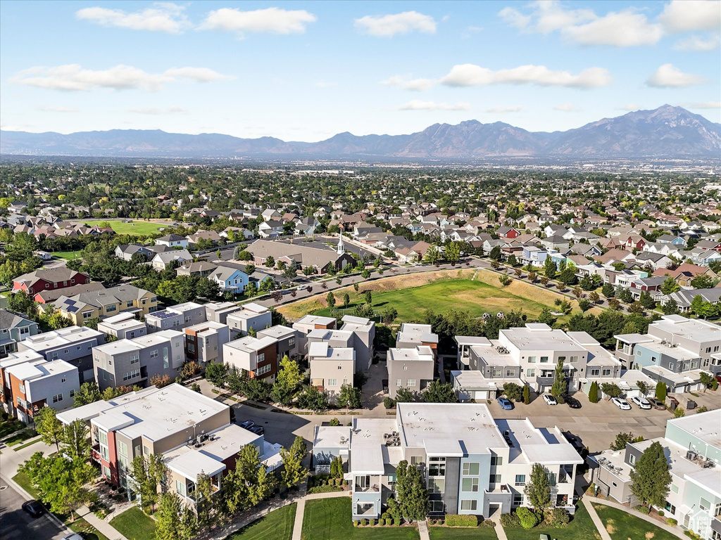 4538 W SOUTH JORDAN PKWY #101 South Jordan, UT 84009