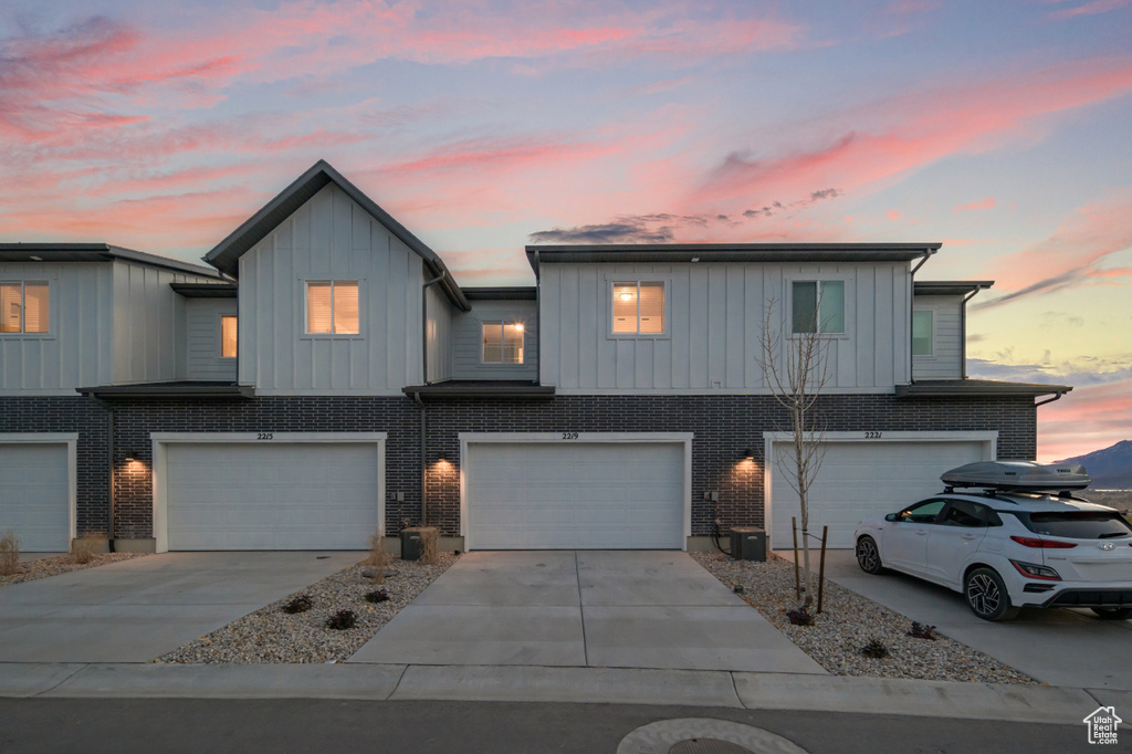 2215 N CANAL VIEW LN Heber City, UT 84032