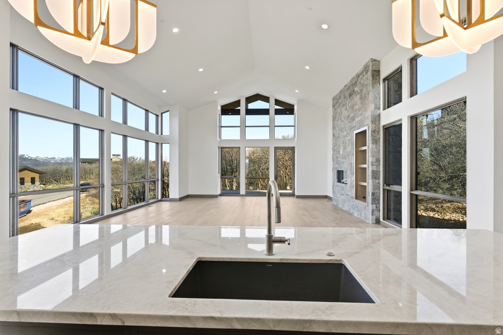11004 N WRANGLER CIR Hideout, UT 84036