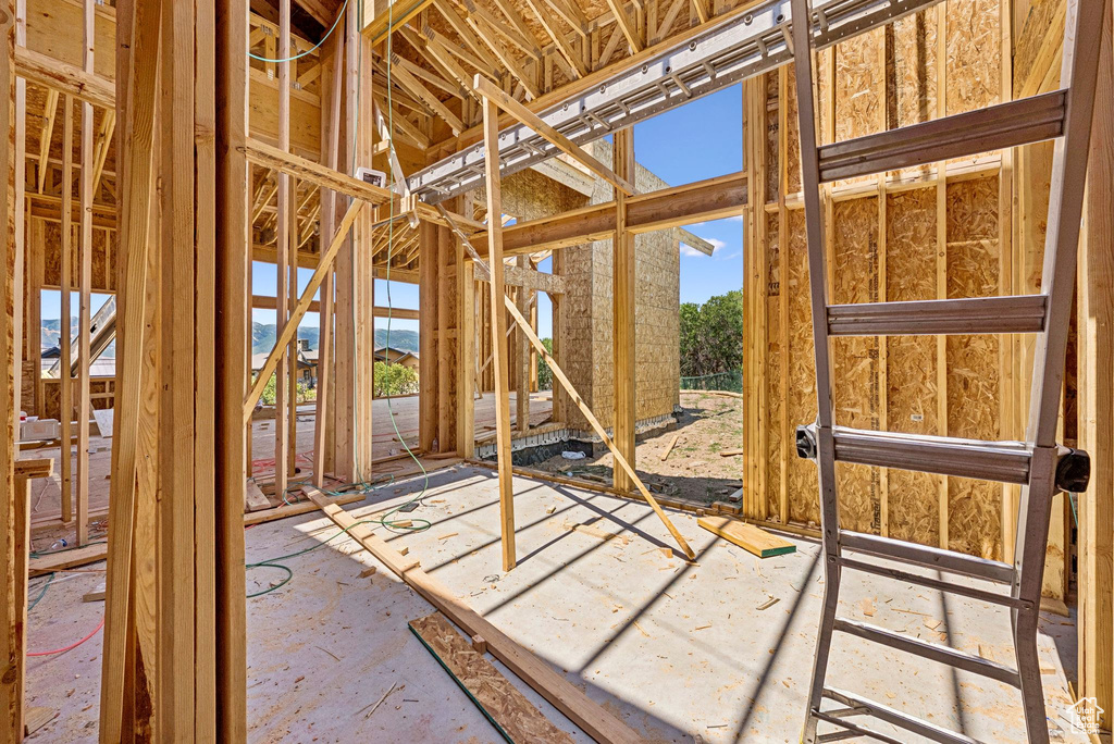 11004 N WRANGLER CIR Hideout, UT 84036