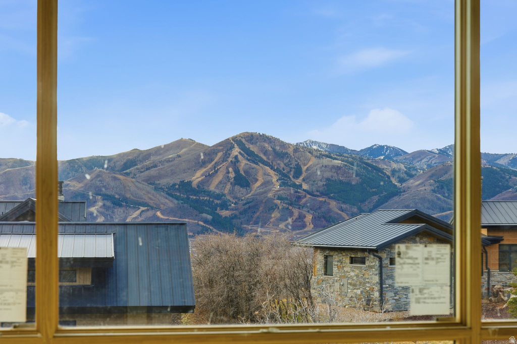 11004 N WRANGLER CIR Hideout, UT 84036