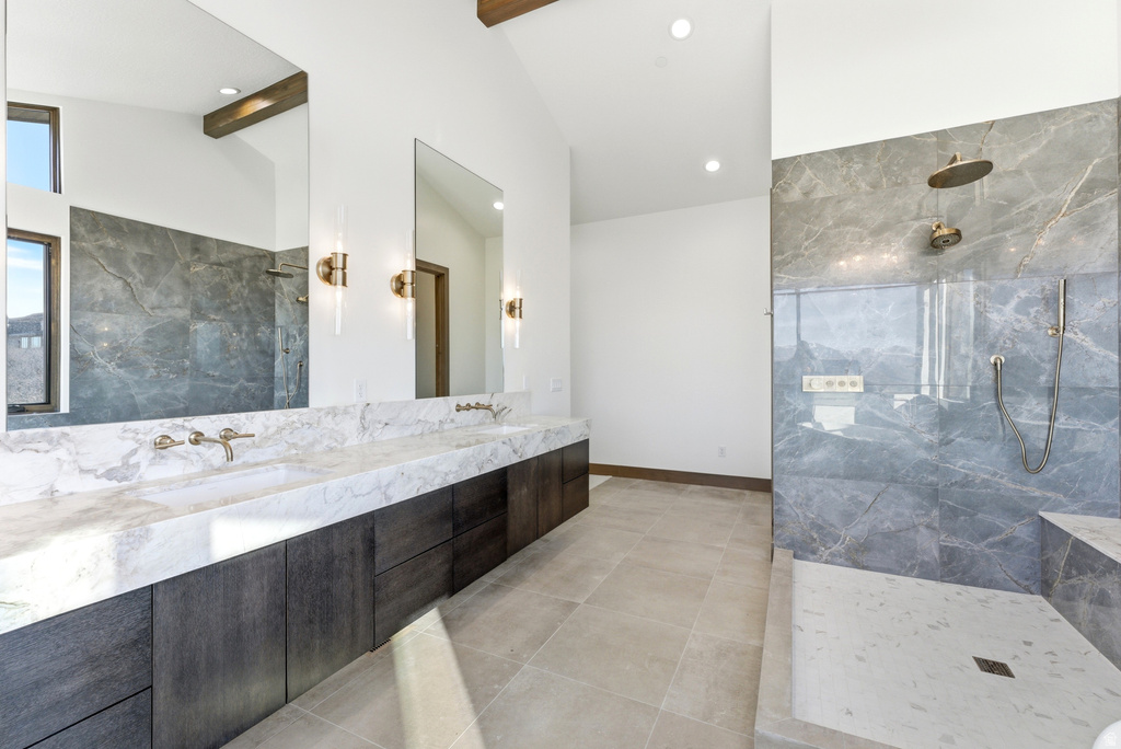 11004 N WRANGLER CIR Hideout, UT 84036