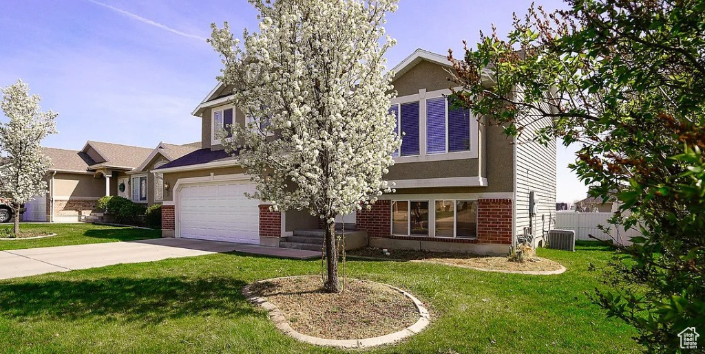 2237 W CRAIG LN Syracuse, UT 84075
