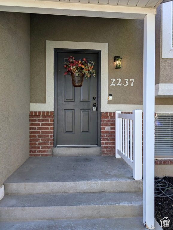 Photo 2 for MLS #2100535 at 2237 W Craig Ln