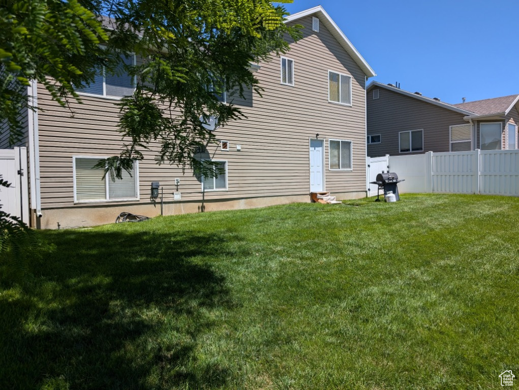 2237 W CRAIG LN Syracuse, UT 84075