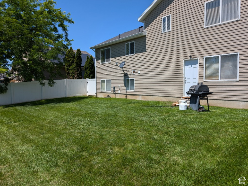 2237 W CRAIG LN Syracuse, UT 84075