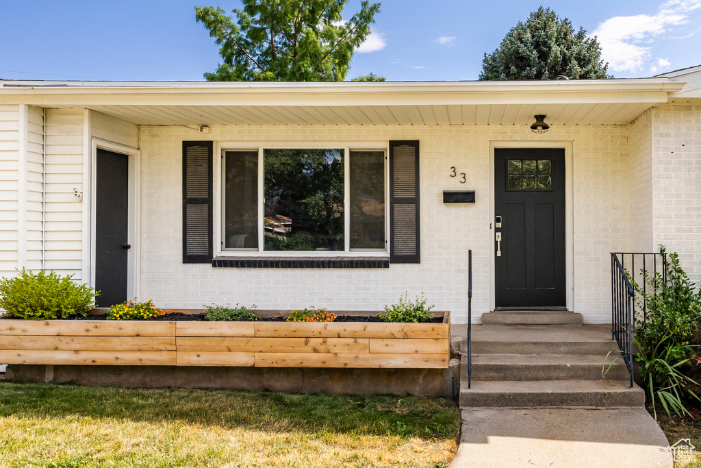 33 W WICKER LN Bountiful, UT 84010