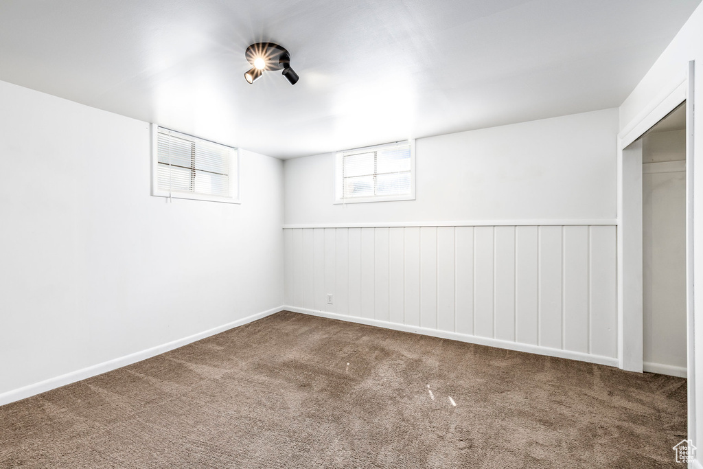 33 W WICKER LN Bountiful, UT 84010