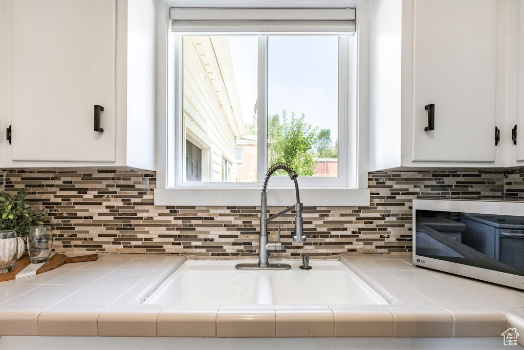 33 W WICKER LN Bountiful, UT 84010
