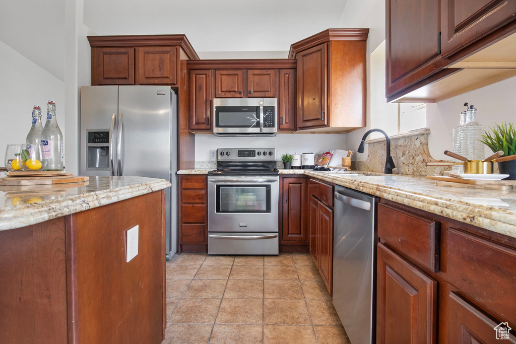 4593 PROMENADE DR Roy, UT 84067