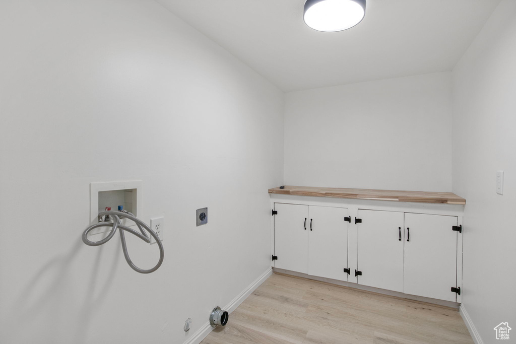 4593 PROMENADE DR Roy, UT 84067
