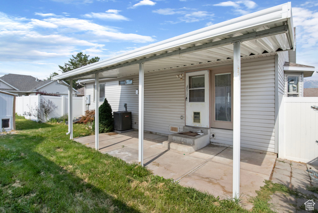 4593 PROMENADE DR Roy, UT 84067