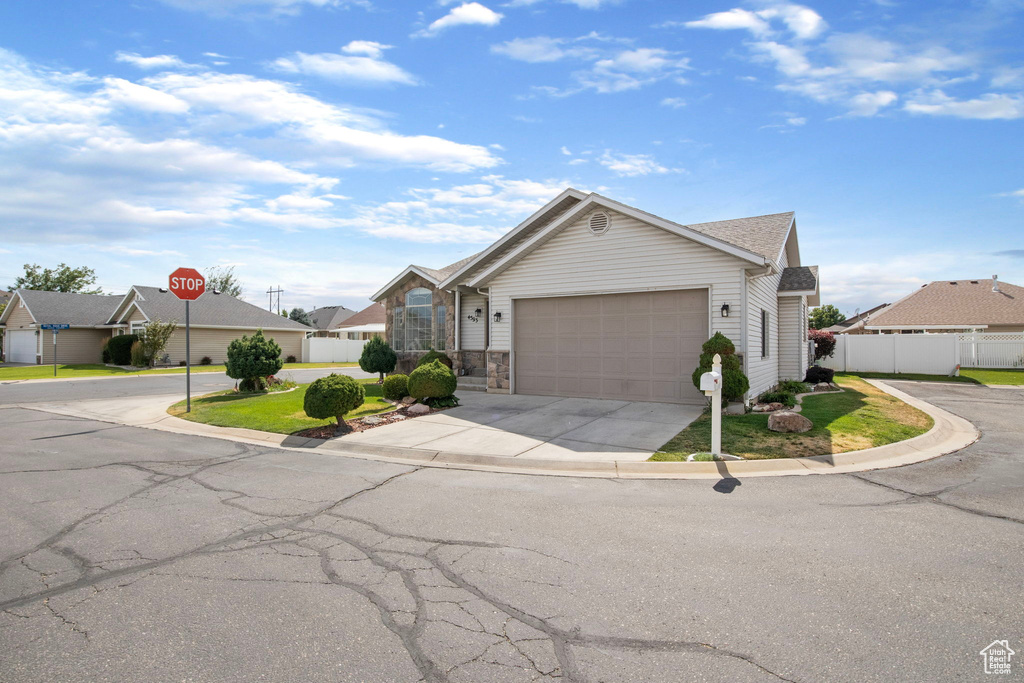 4593 PROMENADE DR Roy, UT 84067