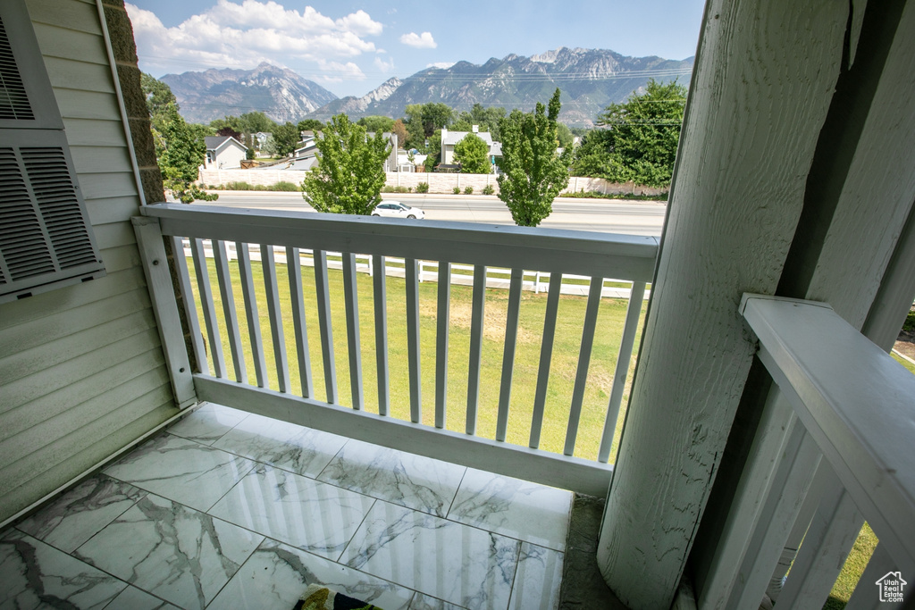 11075 S GRAPE ARBOR PL #206 Sandy, UT 84070