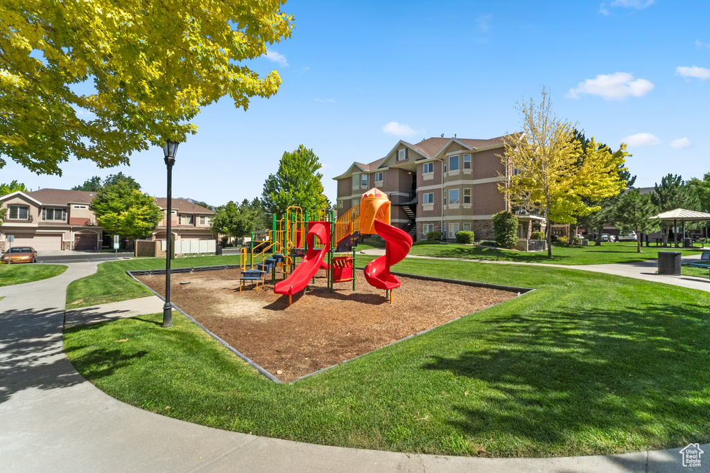 3821 S KINGSBURY LN #B2 West Valley City, UT 84119