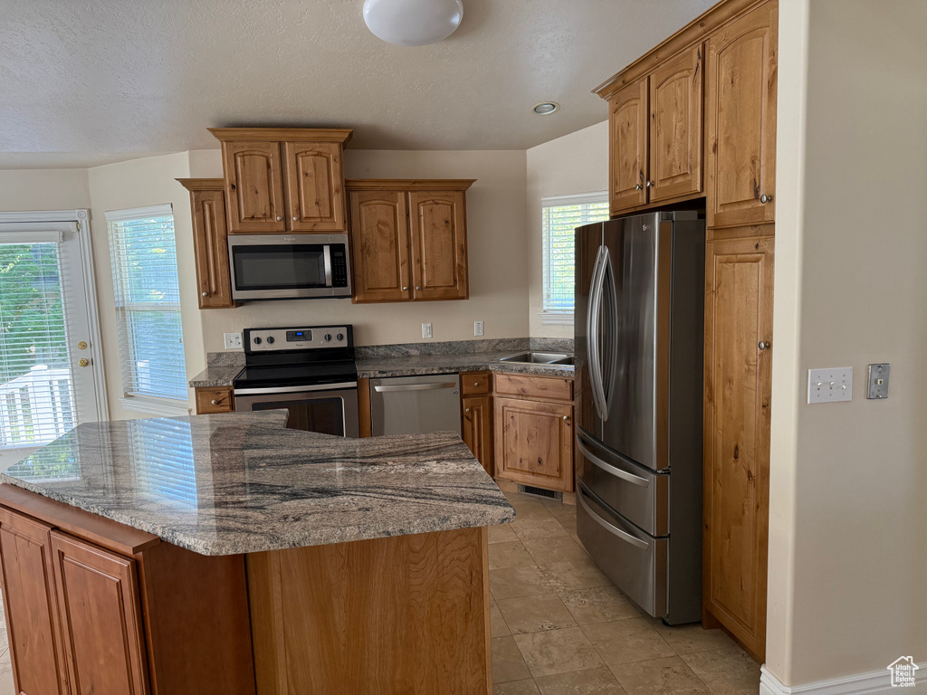 941 S FREMONT RD Bountiful, UT 84010
