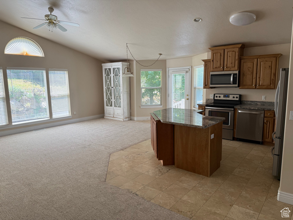 941 S FREMONT RD Bountiful, UT 84010
