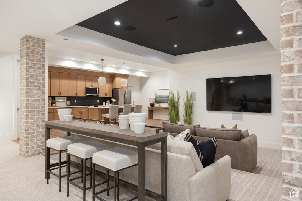 3303 E LONE SPRINGS CV Sandy, UT 84092