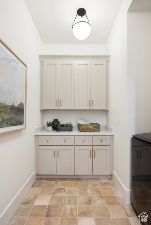 3303 E LONE SPRINGS CV Sandy, UT 84092