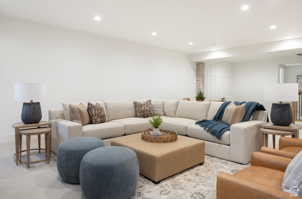 3303 E LONE SPRINGS CV Sandy, UT 84092