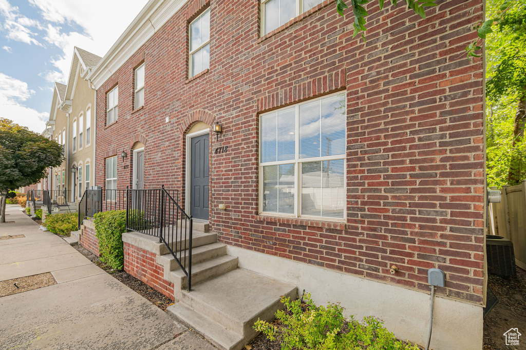 4718 S BALVENIE PL Salt Lake City, UT 84107