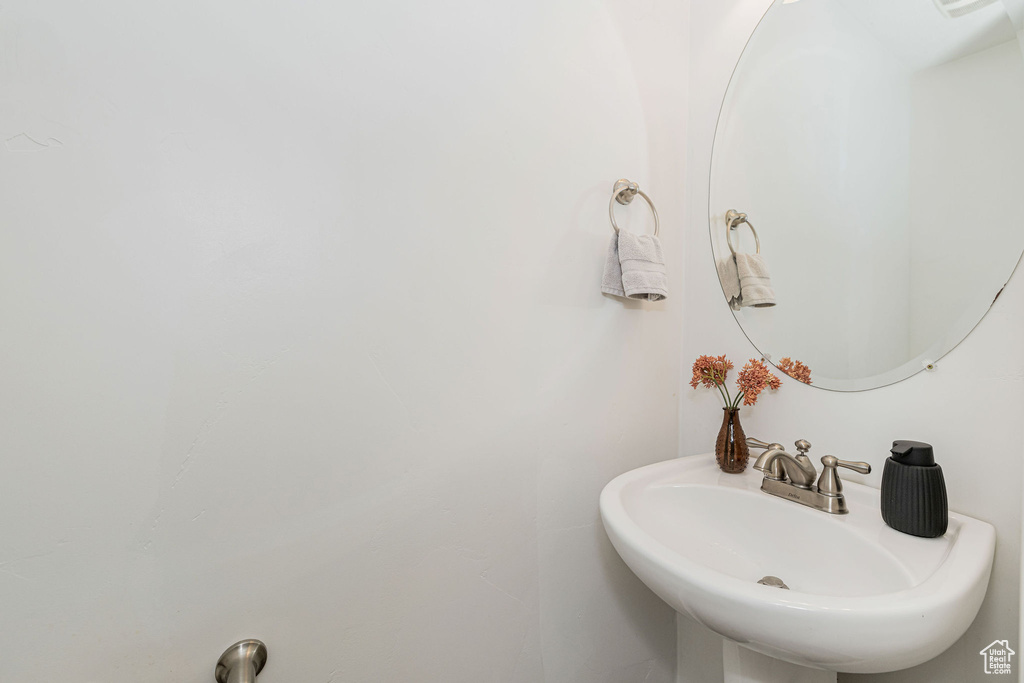4718 S BALVENIE PL Salt Lake City, UT 84107
