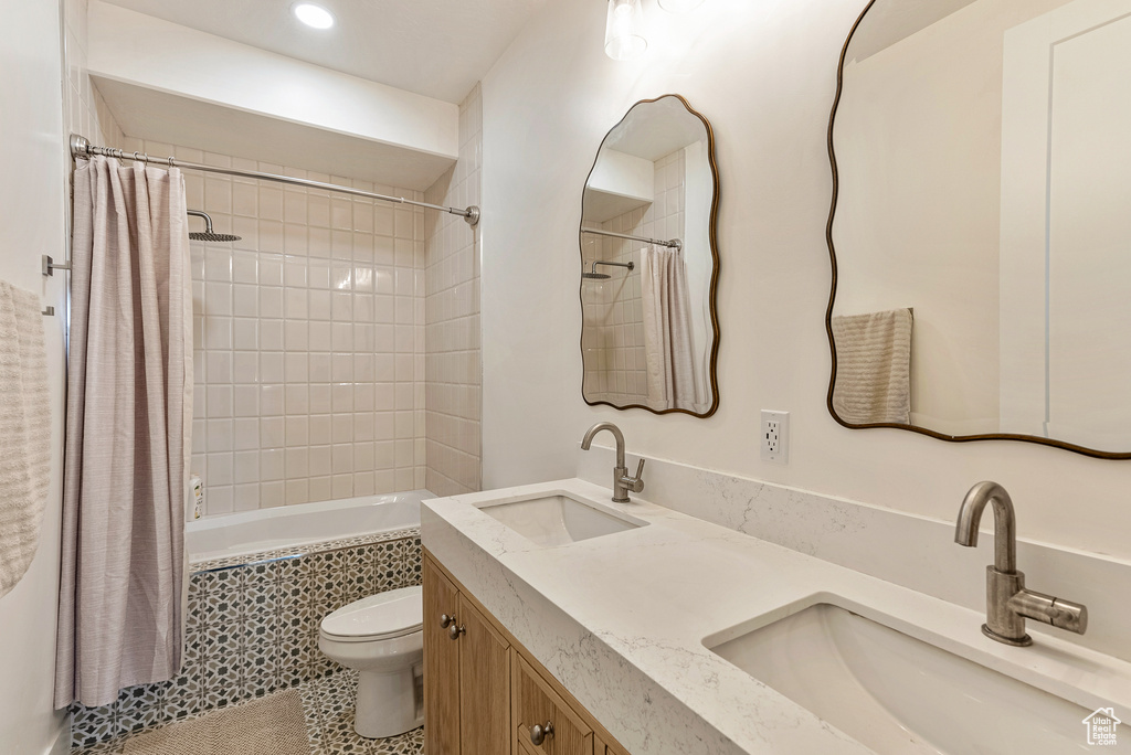 681 N LOCHWOOD DR Garden City, UT 84028